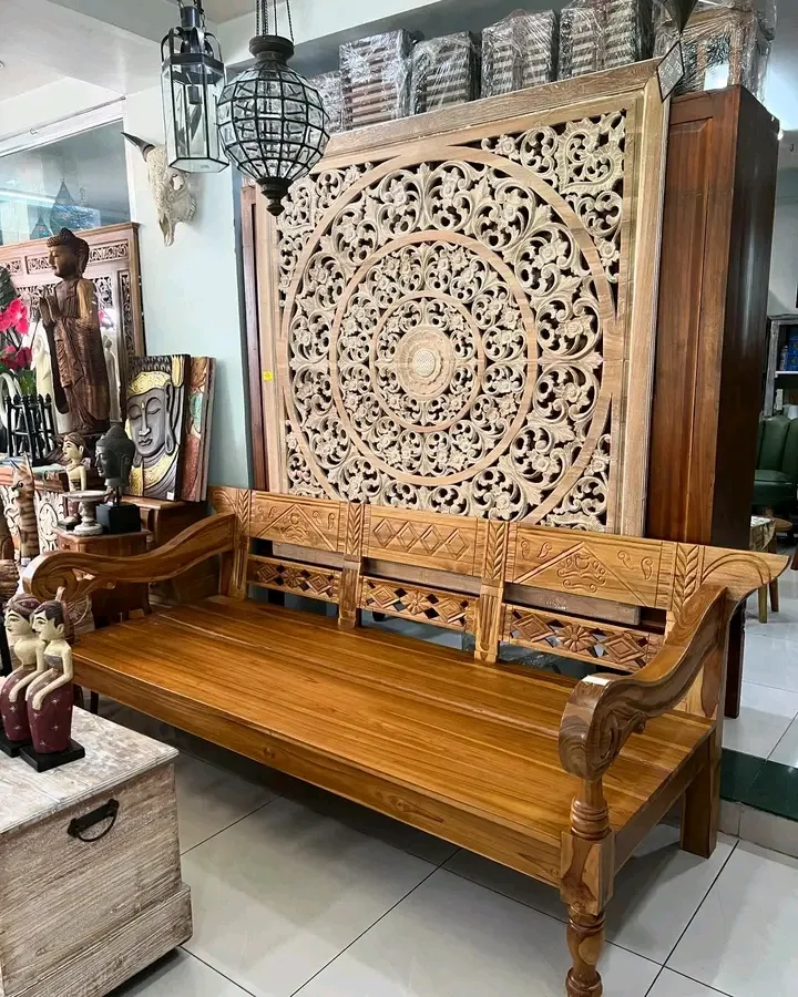Singaraja Wood Artisans: The Art and Investment of Reclaimed Timber Salvage in Bali Real Estate