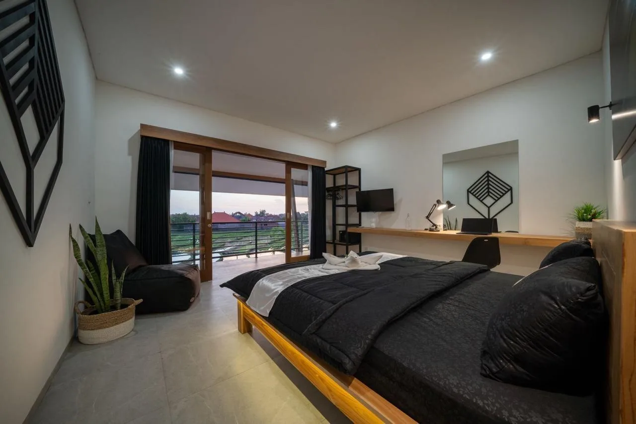 PADANG LINJONG | 3-BEDROOM PRIVATE POOL VILLA | MONTHLY RENTAL | REF ID: DR0488