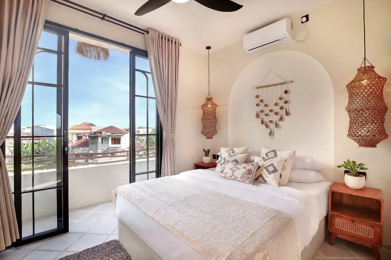 Brand New 3 Bedroom Rice Field View Villa for Rent in Tumbak Bayuh Canggu
