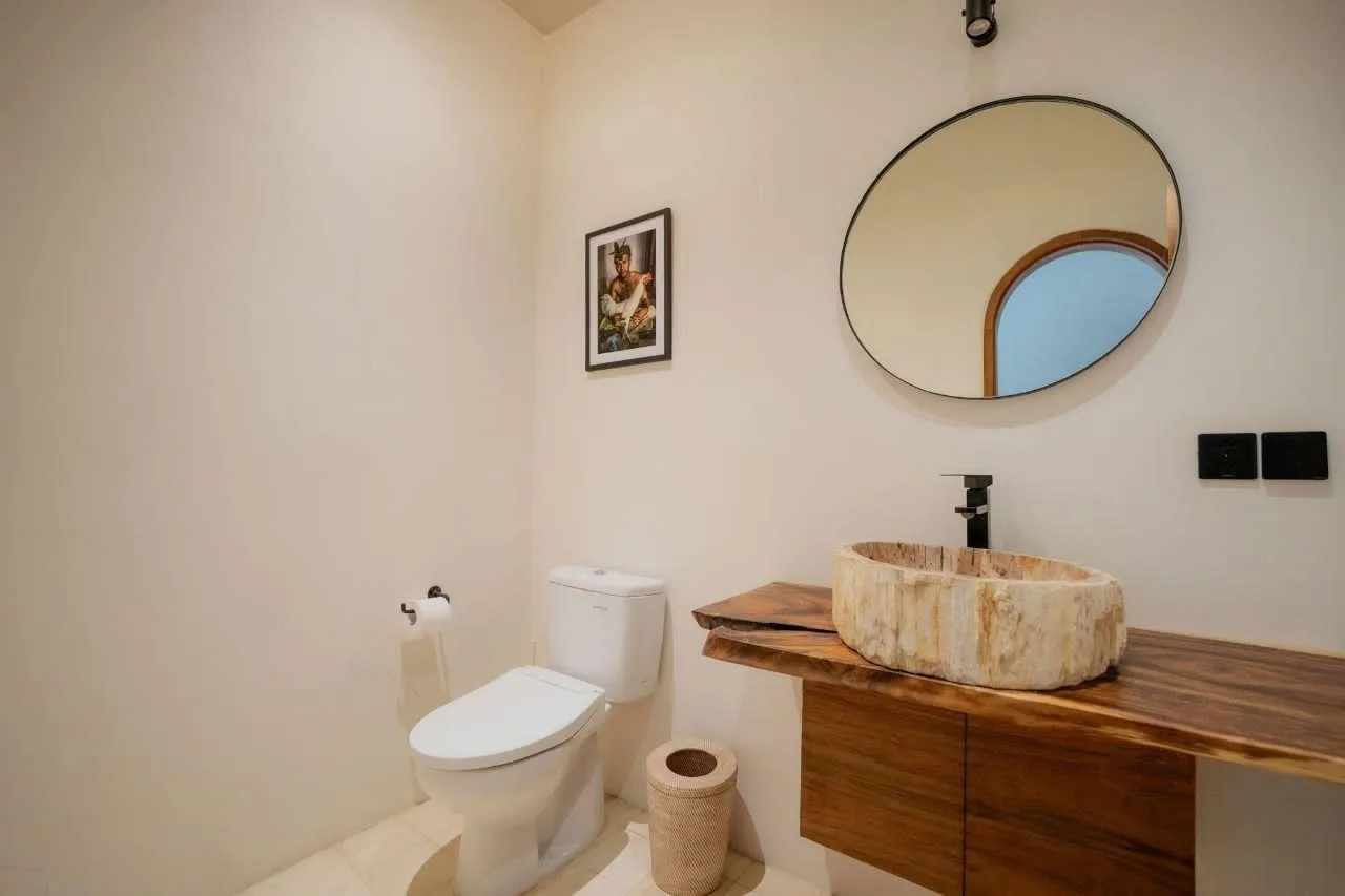 Freehold 2-Bedroom Tropical Villa in Umalas: Your Bali Investment Ready Now