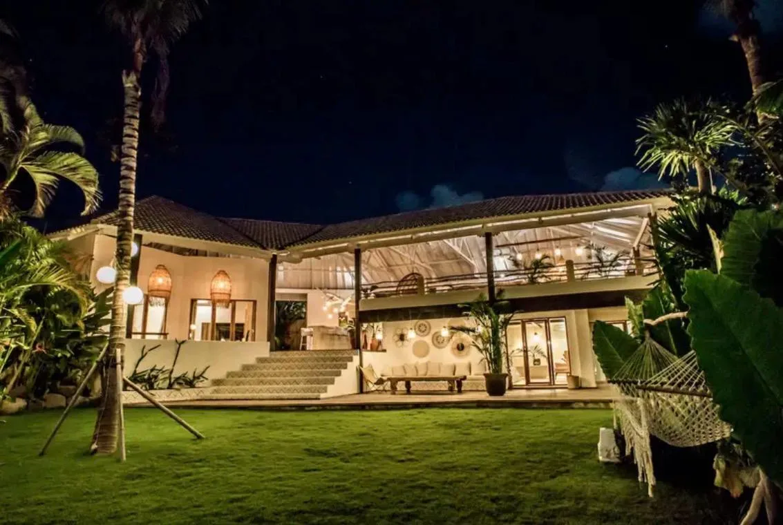 Leasehold 4 Bedroom Hacienda Style Villa for Sale in Umalas Bali