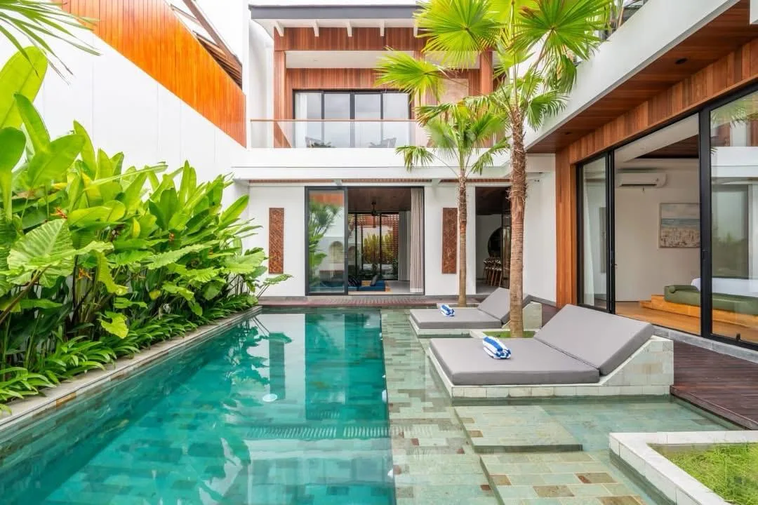 Luxury 3 Bedroom Rental Villa with Sauna in Berawa Bali
