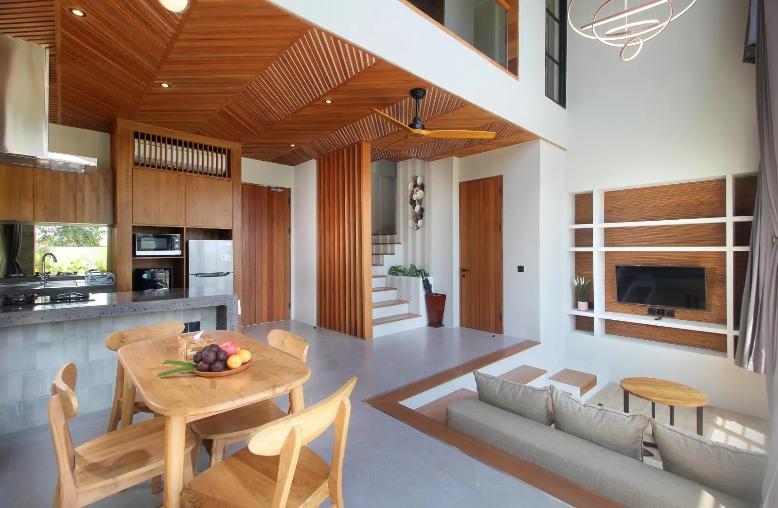 Coastal Equanimity With Cozy 1-Bedroom Private Villa in Peaceful Seseh