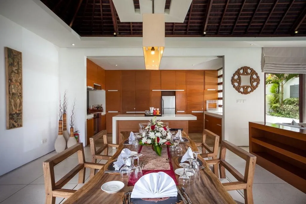 BATU BELIG CHARMING 2-BEDROOM VILLA FREEHOLD