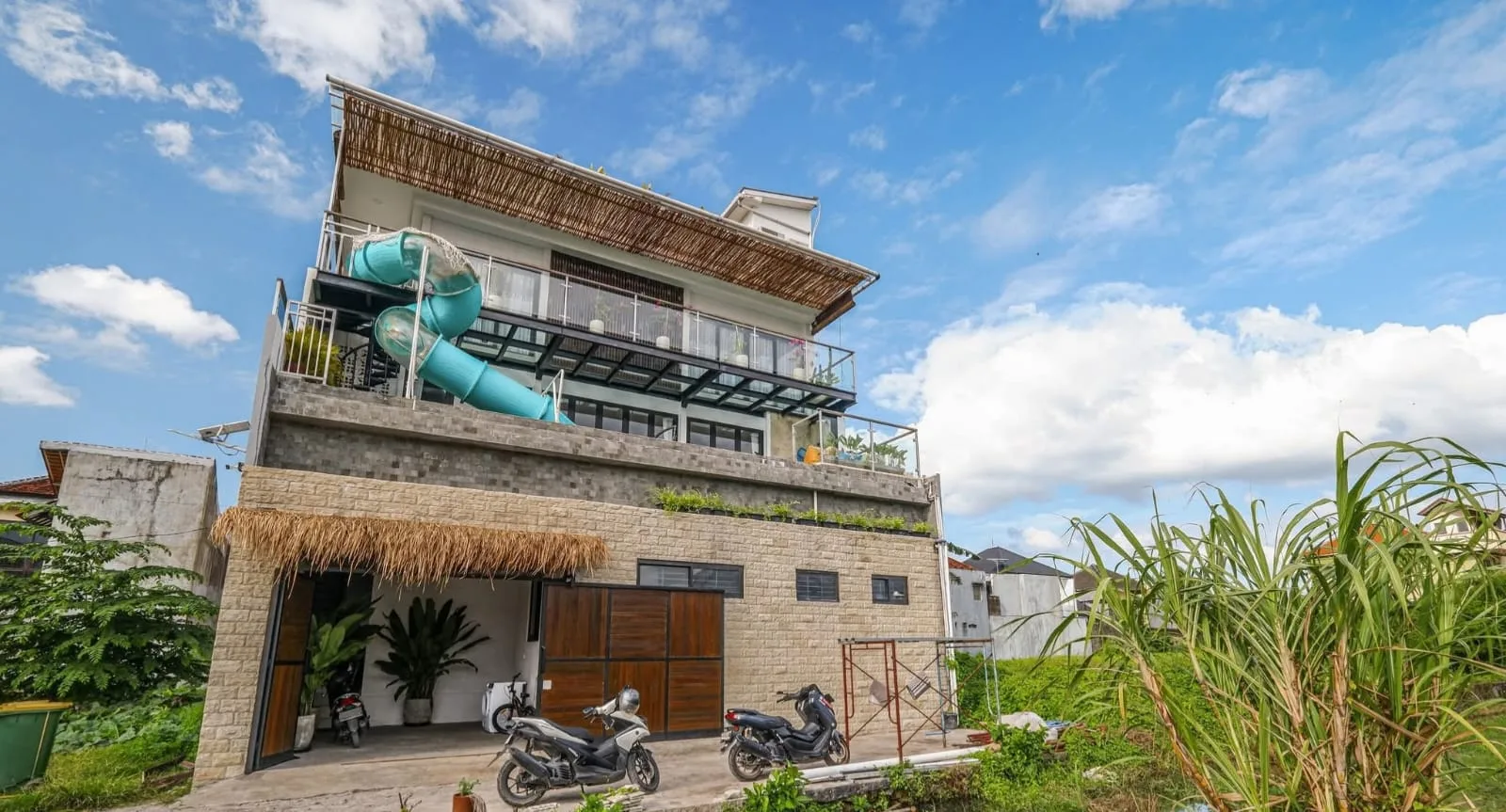 Freehold 5 bedroom luxury villa in umalas