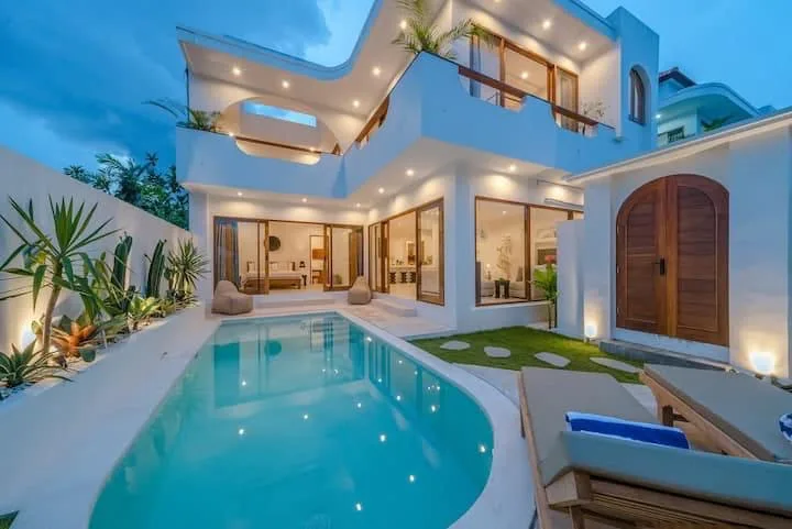 Monthly Luxury 3 Bedroom Rental Villa in Pererenan Bali