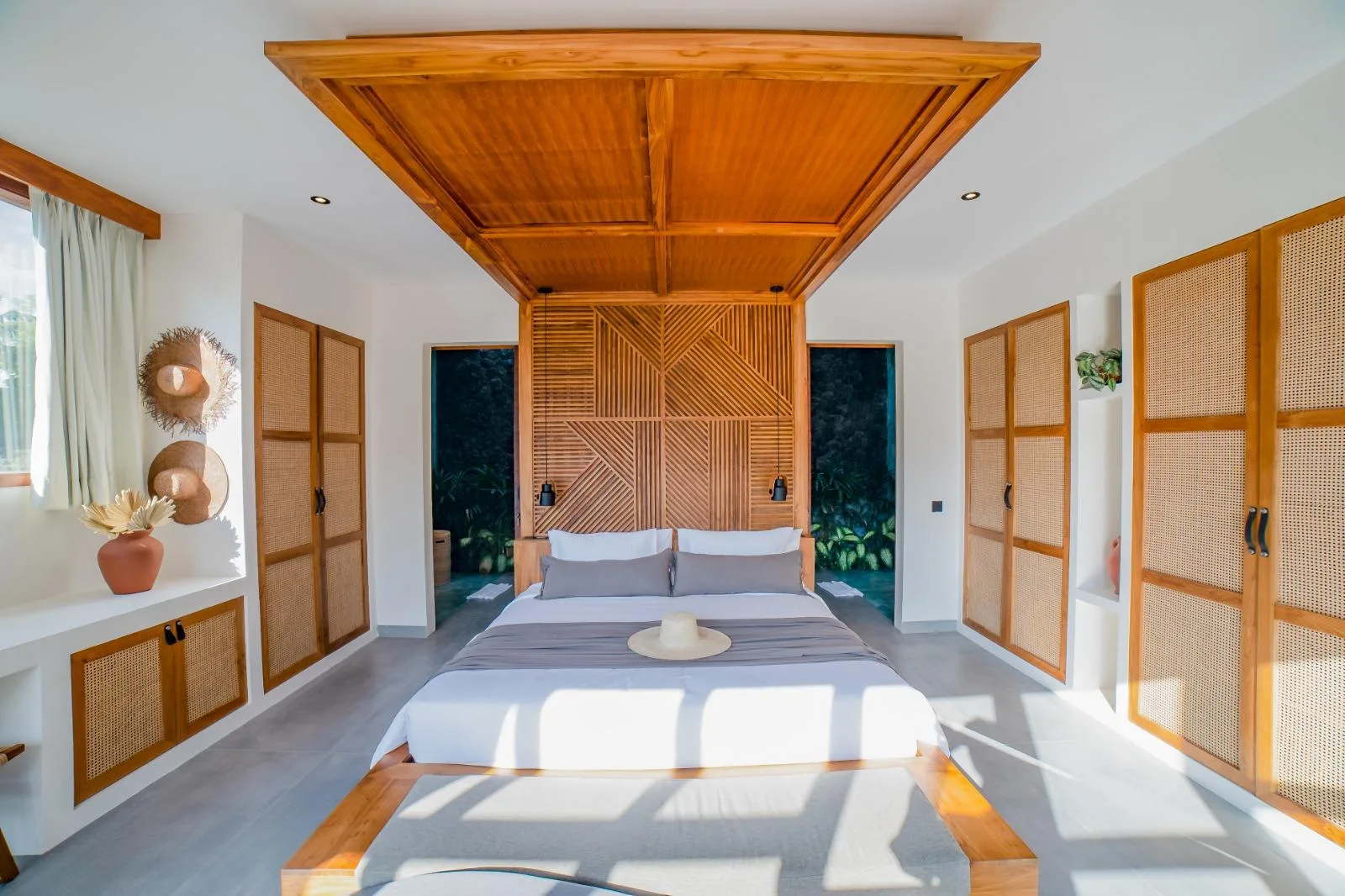 Luxury 5-Bedroom Freehold Villa for Sale in Cemagi, Bali