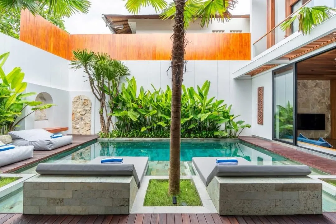 Luxury 3 Bedroom Rental Villa with Sauna in Berawa Bali