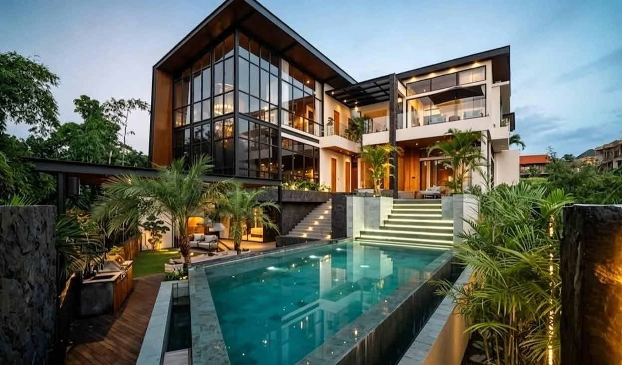 Premium Six Bedroom Rental Villa in Pererenan Bali for Long Stay