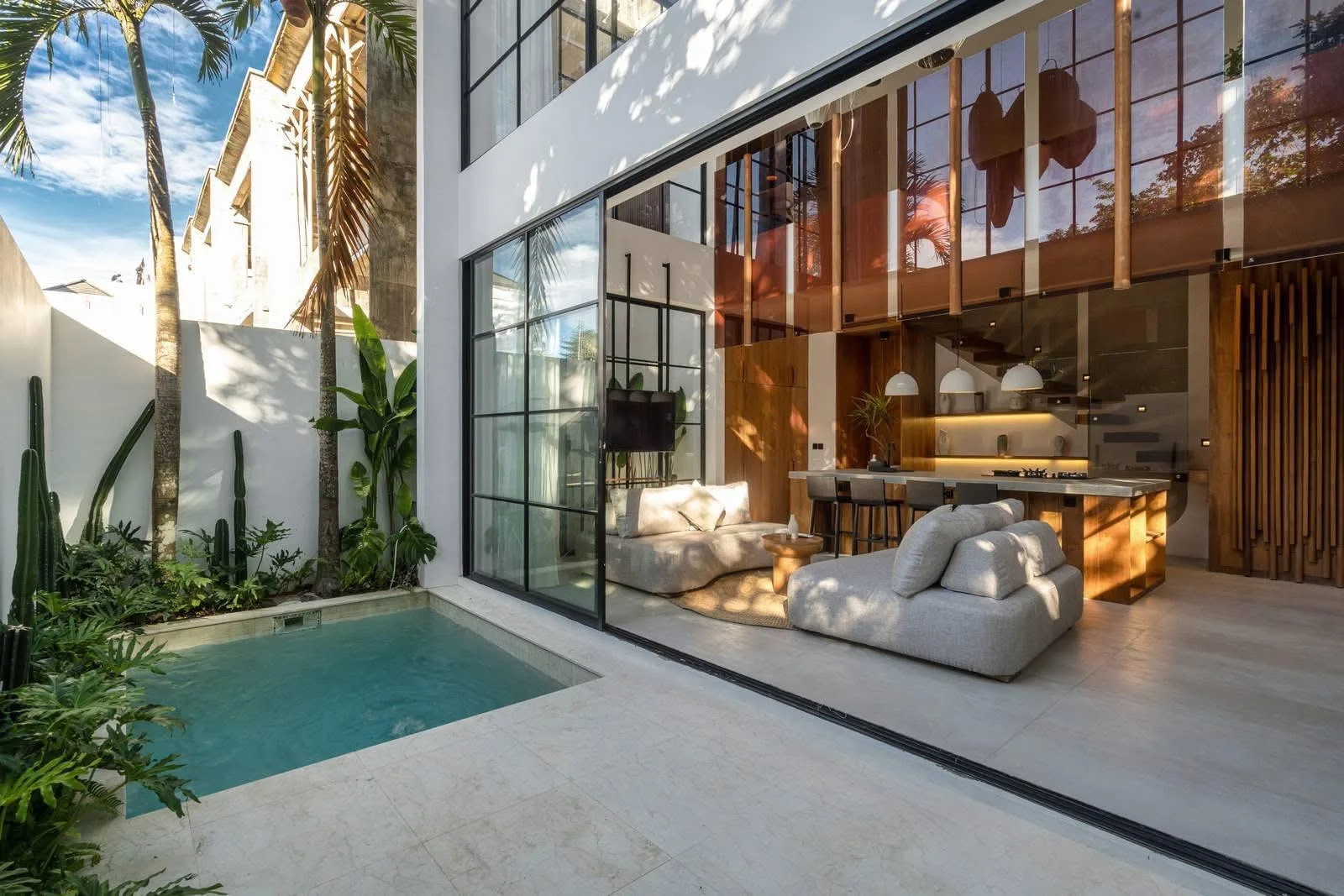 Leasehold 2 Bedroom Luxury Villa for Sale in Nyang Nyang Uluwatu