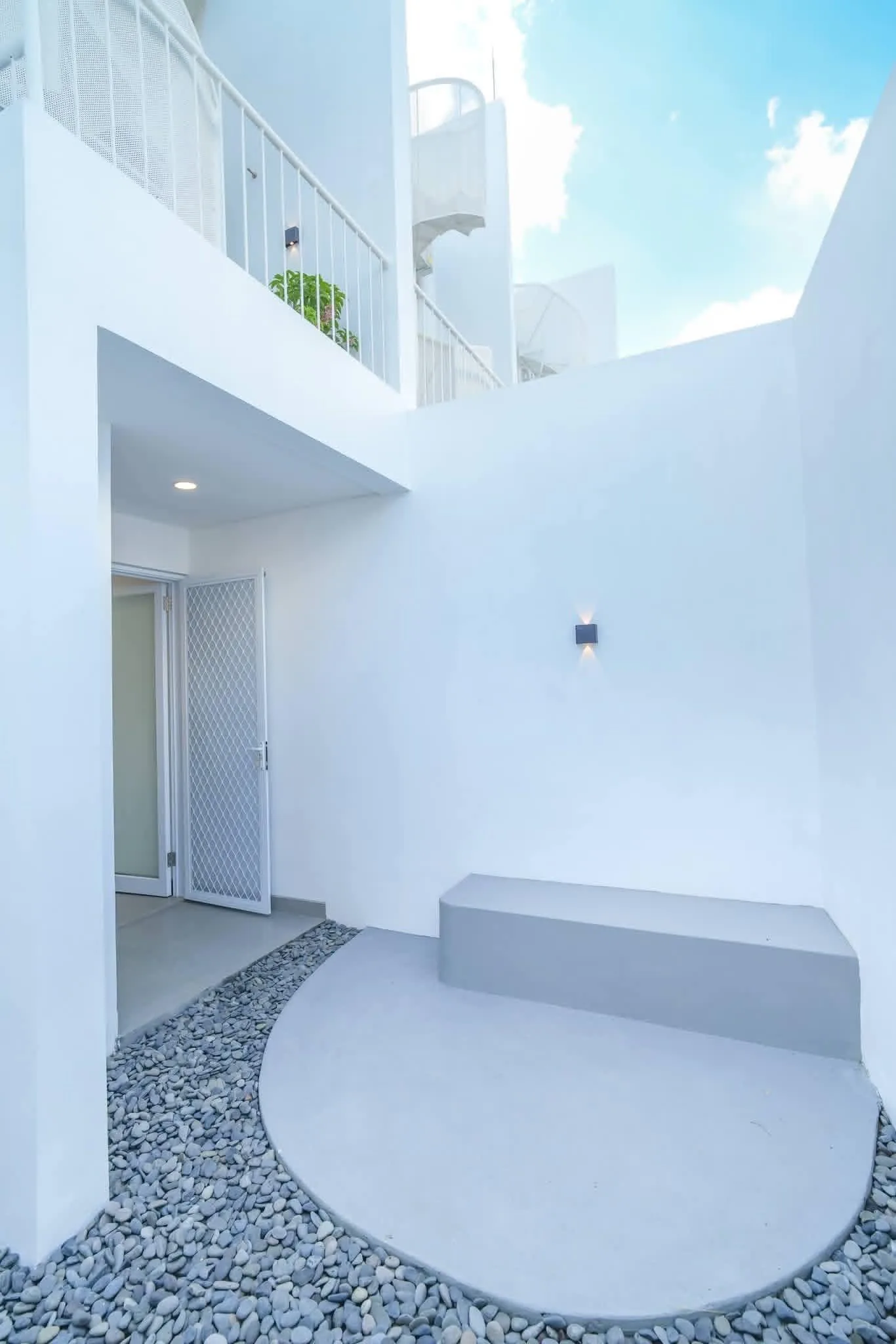 Munggu 1-Bedroom Askara Loft Villa: Rooftop Jacuzzi and Rice Field Views near Pererenan