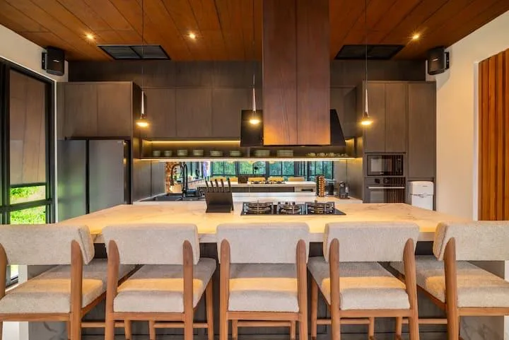 Premium Six Bedroom Rental Villa in Pererenan Bali for Long Stay
