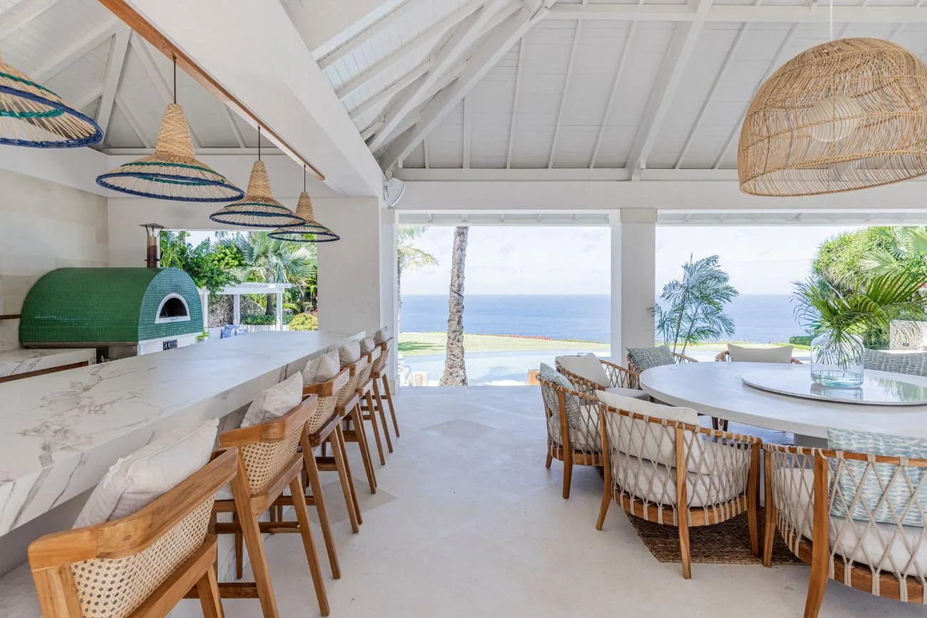 ULUWATU SOUTH BALI | 5-BEDROOM CLIFFFRONT LUXURY ESTATE | FREEHOLD | REF ID: DR0438