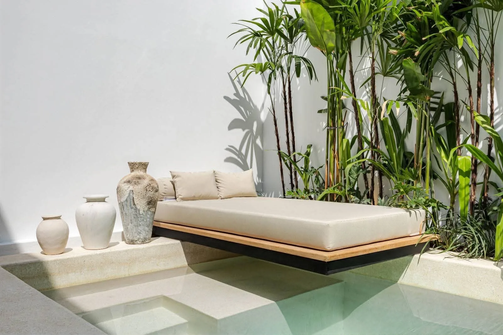 Monthly 1 Bedroom Modern Tropical Rental Villa in Kedungu Bali
