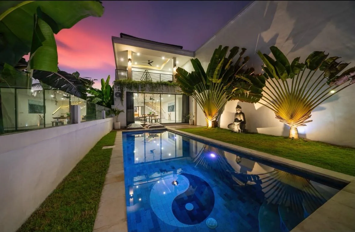 PADANG LINJONG | 3-BEDROOM PRIVATE POOL VILLA | MONTHLY RENTAL | REF ID: DR0488