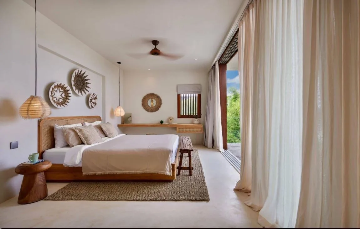 3 Bedroom Modern Rice Paddy Villa for Monthly Rent in Seseh Village