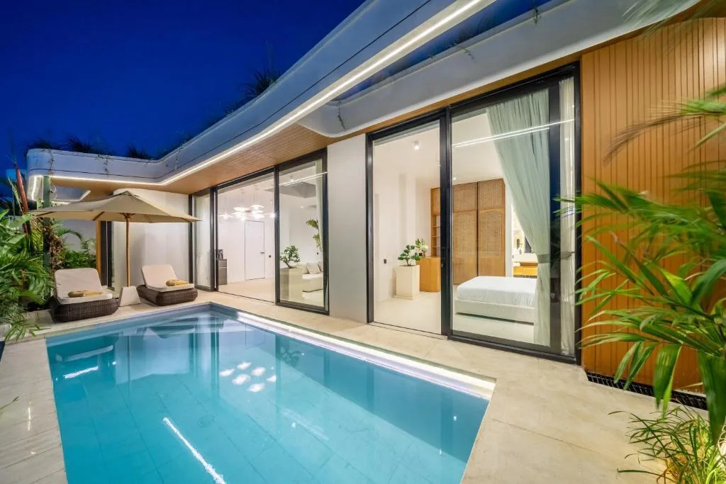 Modern 2 Bedroom Tropical Villa for Sale with Ocean Views in Uluwatu Bali