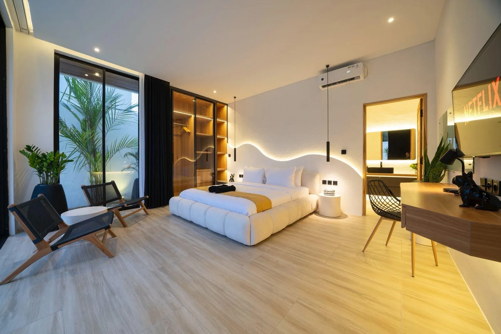 Modern 3 Bedroom Rental and Leasehold Villa for Sale in Canggu Bali