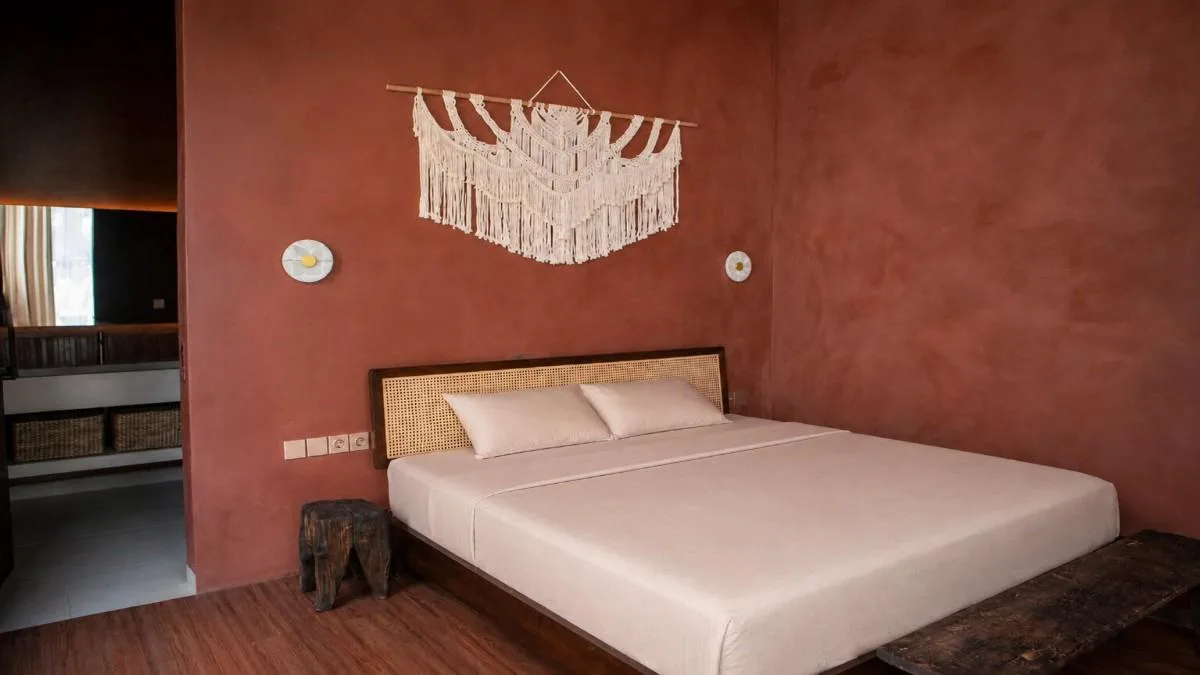 Kedungu Tabanan 3-Bedroom Luxury Villa for Rent: Quiet Living with Jungle Views