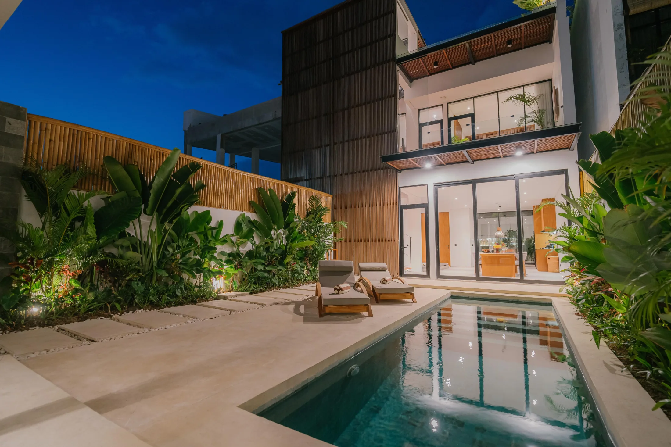 Monthly 3 Bedroom Luxury Villa with Rooftop Plunge Pool in Canggu Bali