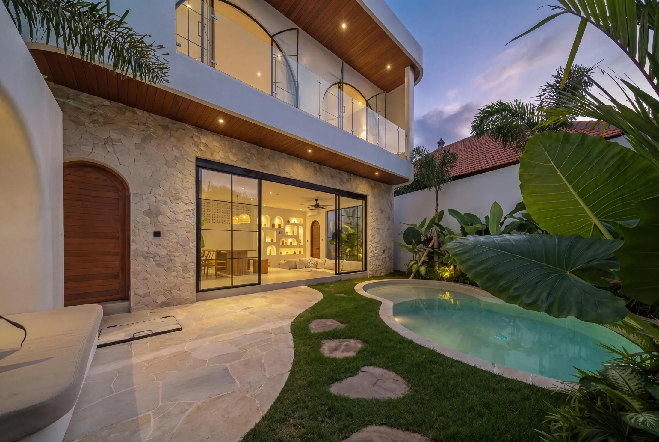 BINGIN, ULUWATU | 2-BEDROOM MODERN VILLA | LEASEHOLD FOR SALE | REF ID: DR0471