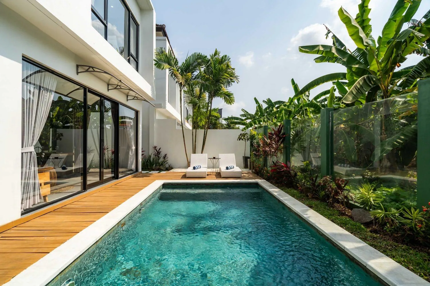 CANGGU | 3-BEDROOM PRIVATE POOL VILLA | MONTHLY RENTAL | TROPICAL LIVING | REF ID: DR0493