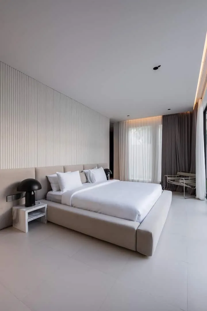 UMALAS | 3-BEDROOM LUXURY VILLA | PRIVATE POOL & CINEMA ROOM | MONTHLY RENTAL | REF ID: DR0479