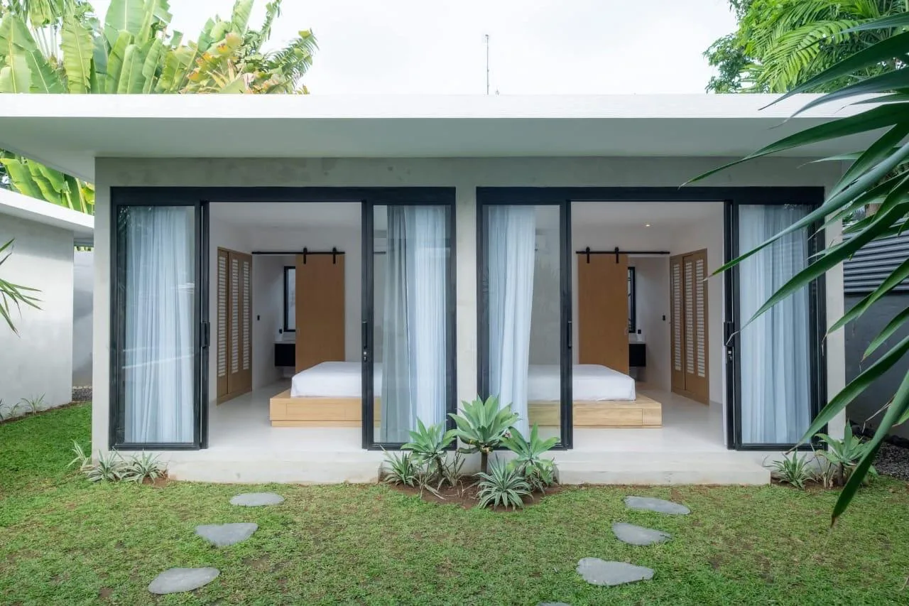 Luxury 4 Bedroom Beachside Villa for Monthly Rent in Seminyak Bali