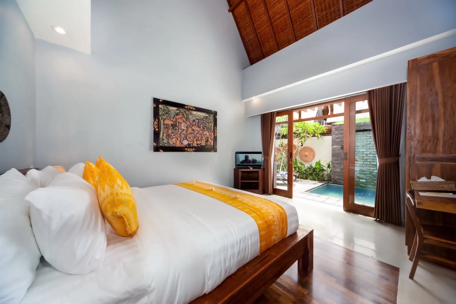 Monthly 2 Bedroom Rental Villa with Private Pool in Seminyak Bali