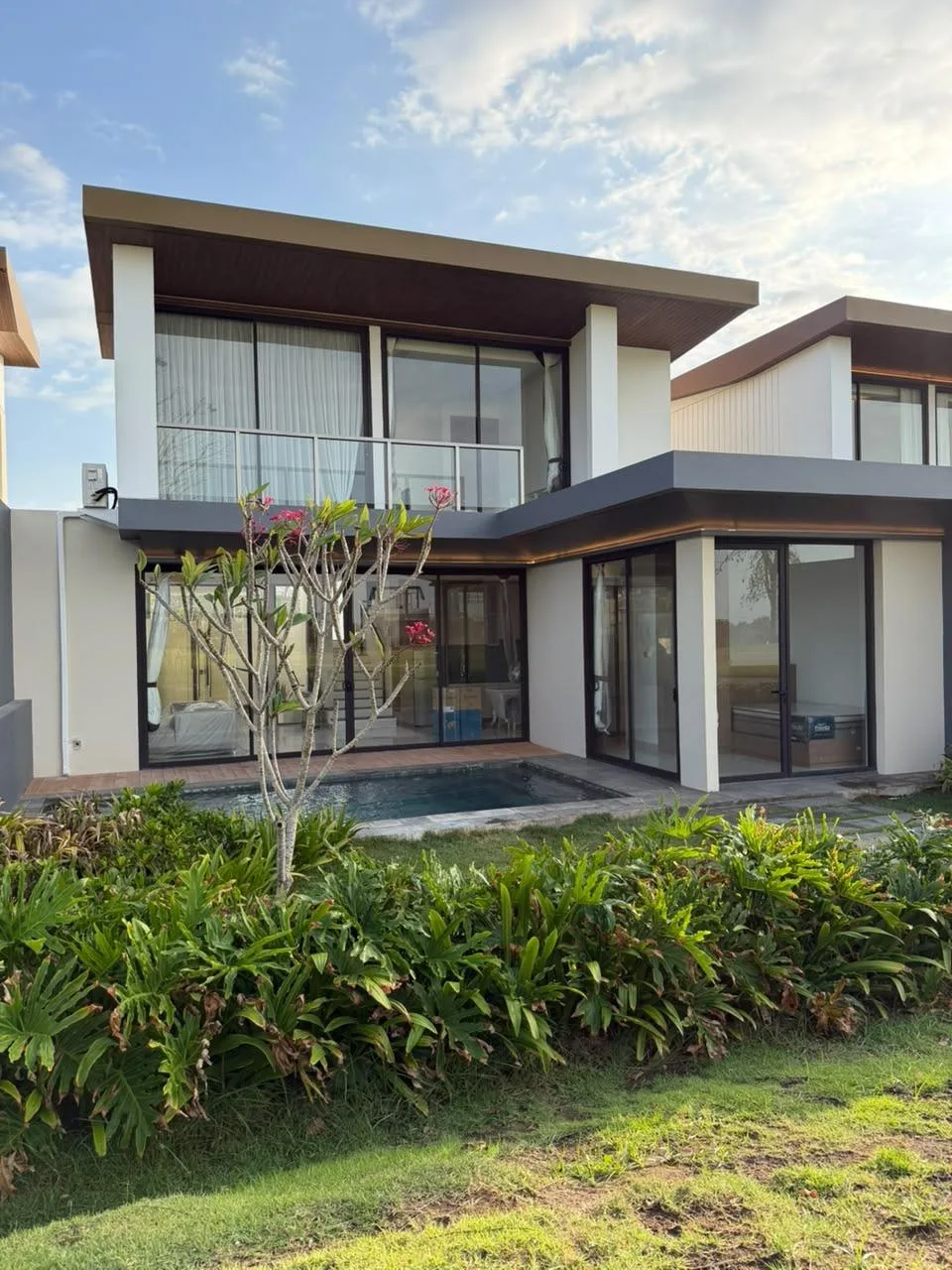 Leasehold 3 Bedroom Luxury Golf Villa in Pecatu