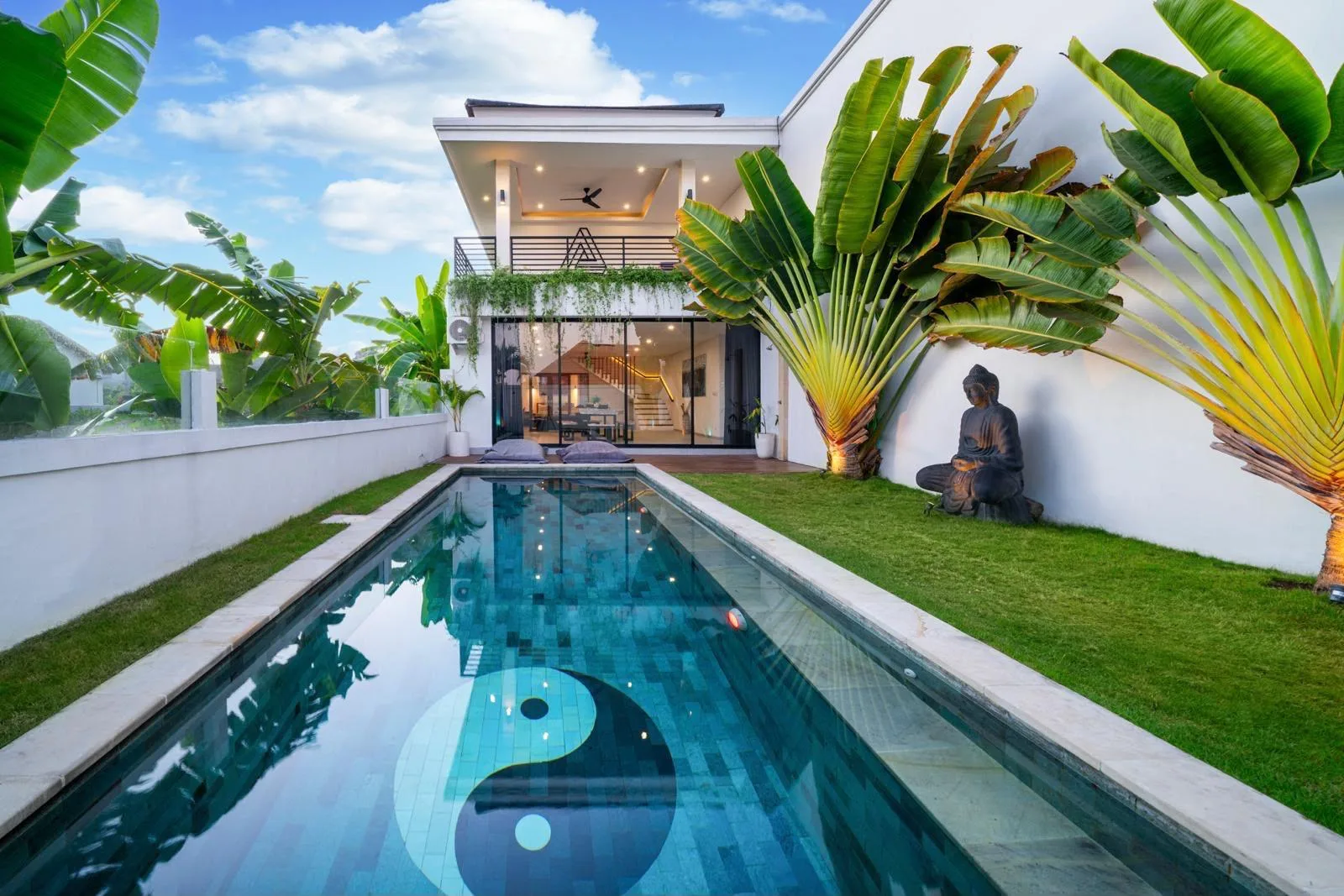 PADANG LINJONG | 3-BEDROOM PRIVATE POOL VILLA | MONTHLY RENTAL | REF ID: DR0488