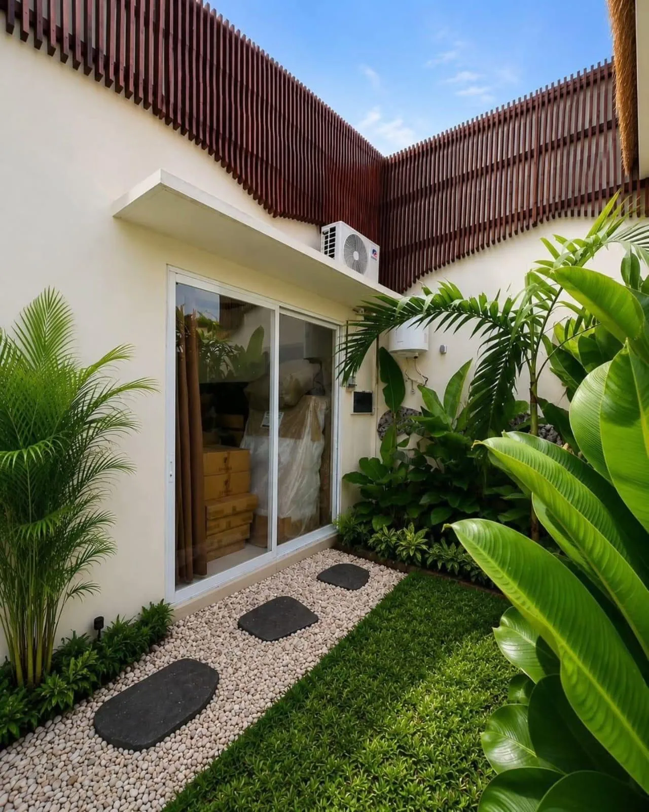 PADONAN | 2-BEDROOM LUXURY TROPICAL VILLA | MONTHLY & YEARLY RENTALREF ID: DR0451