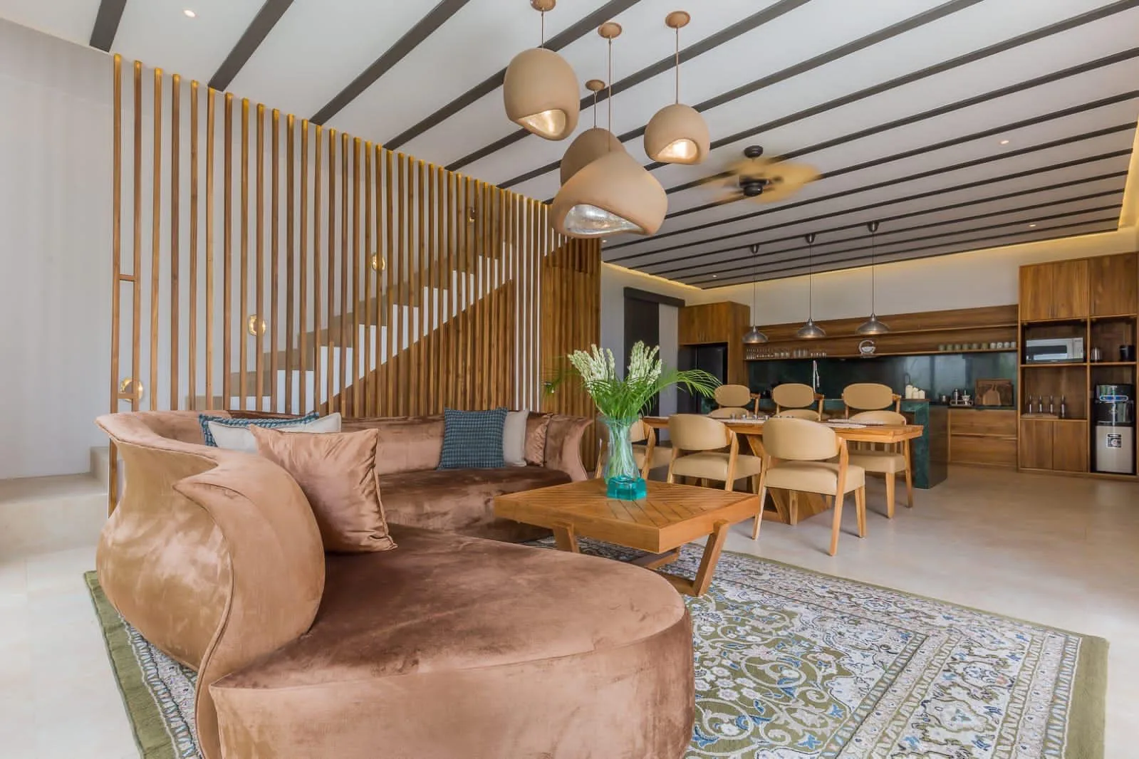 Luxury 3-Bedroom Rental Villa in Umalas Bumbak