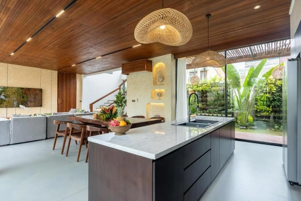 Modern 4 Bedroom Freehold Villa for Sale in Berawa Canggu Near Wellness and Yoga Hubs