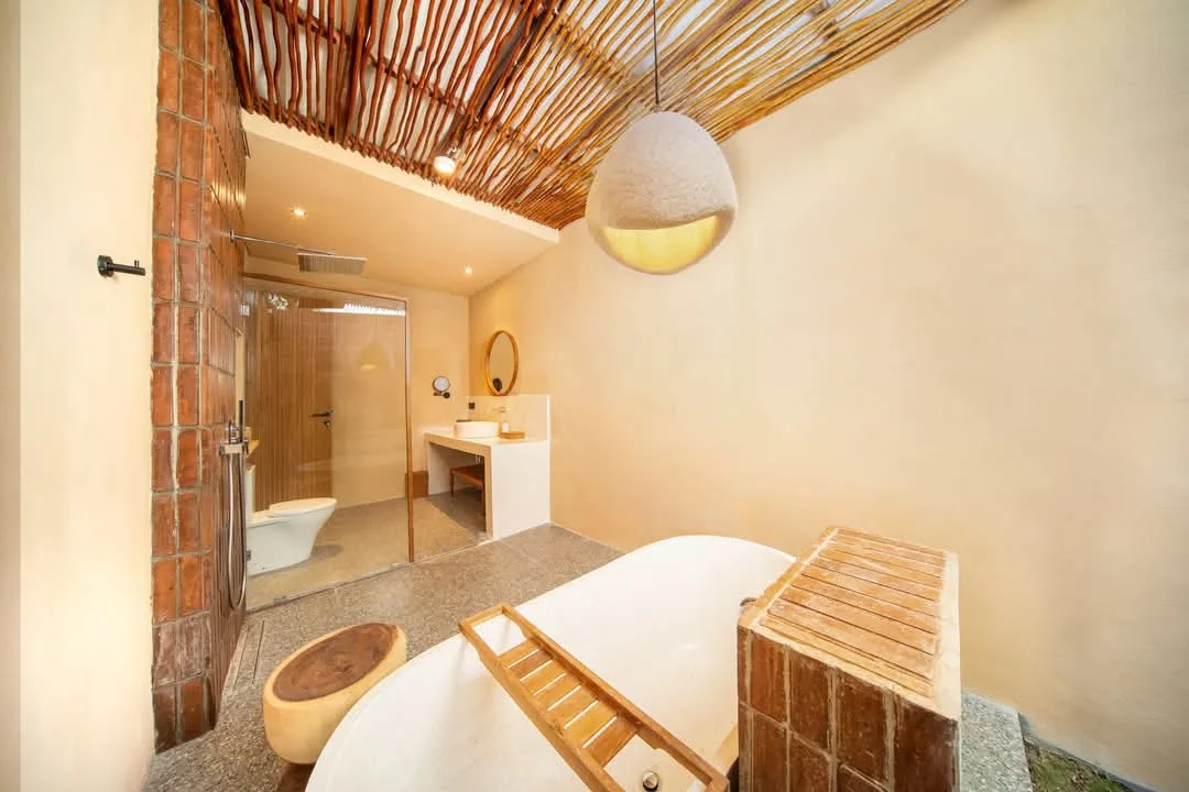 Tradition and Spirituality, Adapting To Bali's Ceremonial Life With 5 Bedroom Freehold Spanish Style Villa for Sale in Kedungu