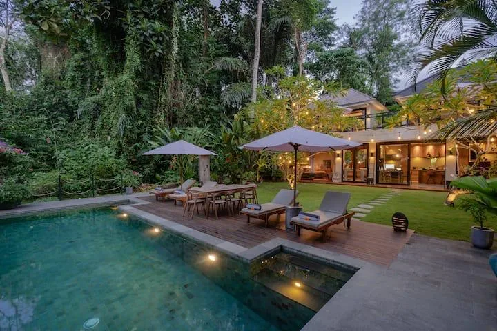 Monthly 3 Bedroom Tropical Jungle View Villa for Rent in Cepaka Bali