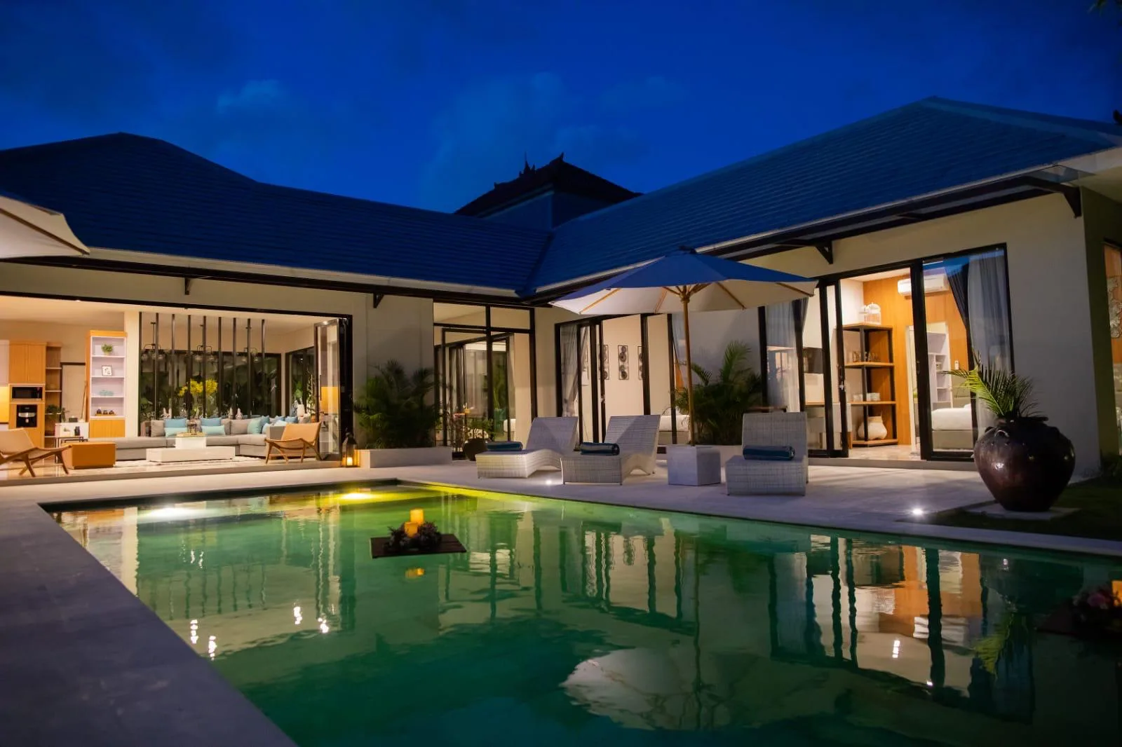 Premium Tropical Living and Spacious Five Bedroom Villa for Rent in Ungasan