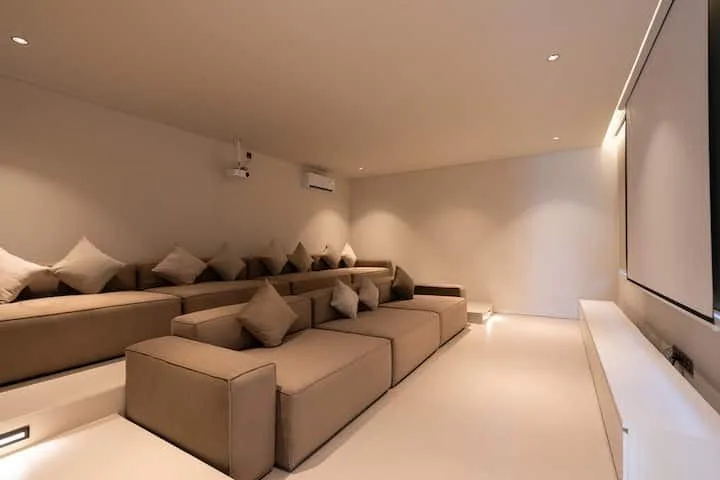 UMALAS | 3-BEDROOM LUXURY VILLA | PRIVATE POOL & CINEMA ROOM | MONTHLY RENTAL | REF ID: DR0479