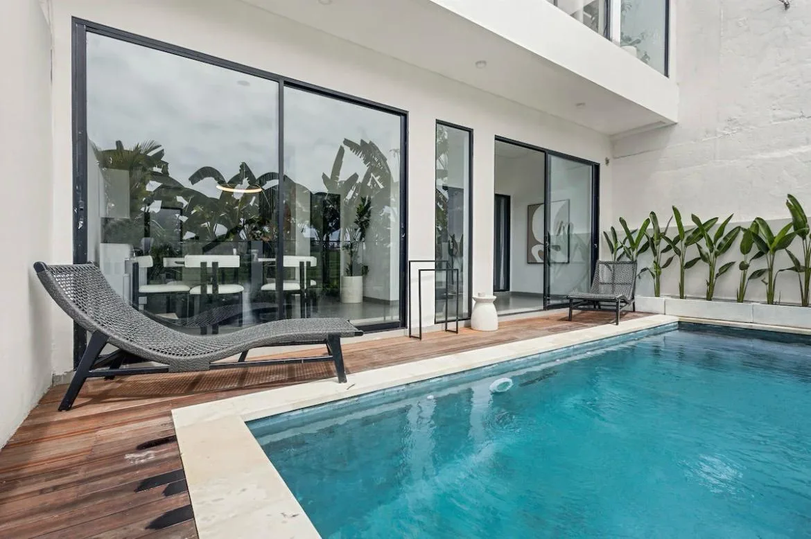 Yearly 3 Bedroom Private Rental Villa in Berawa Bali