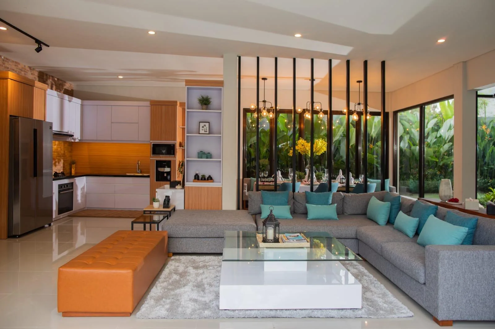 Premium Tropical Living and Spacious Five Bedroom Villa for Rent in Ungasan