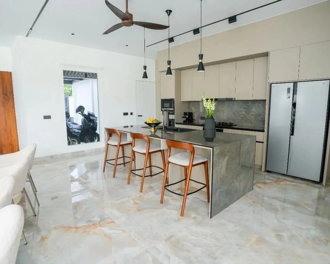Freehold 5 Bedroom Brand New Luxury Villa for Sale in Kerobokan Bali