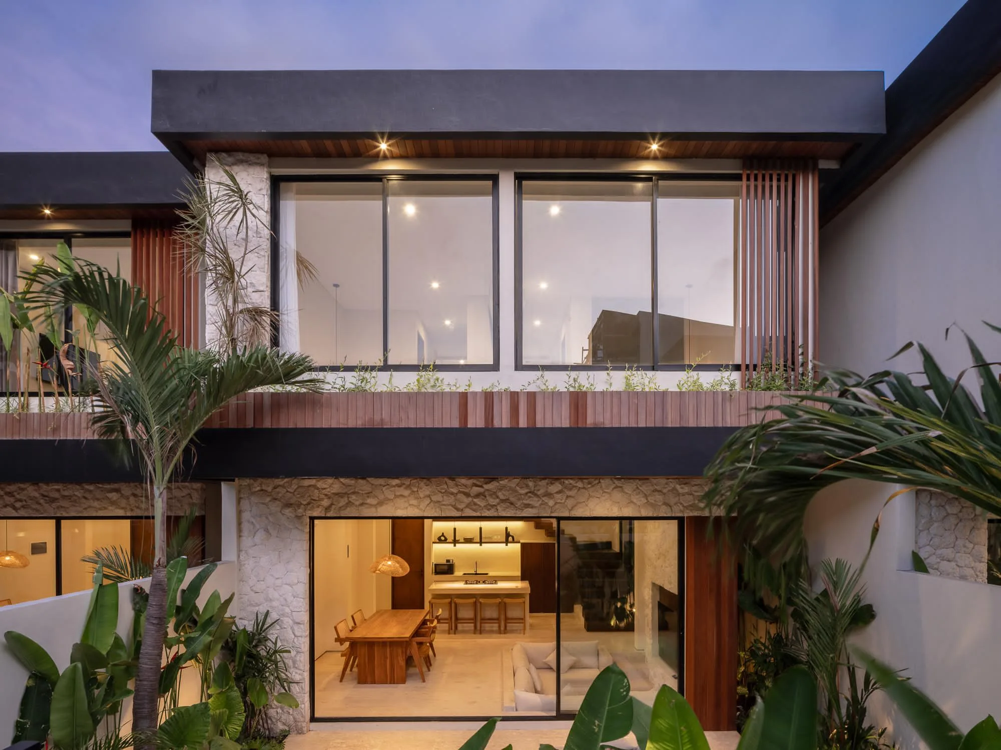 Modern 2-Bedroom Villa in Canggu: Your Prime Leasehold Investment