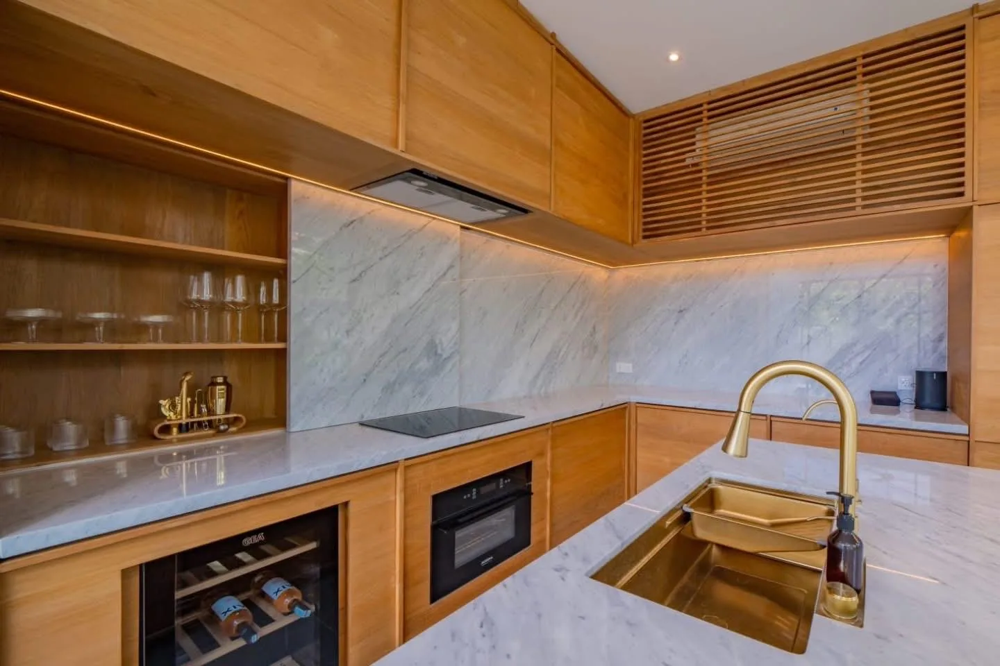 SESEH | 3-BEDROOM BRAND-NEW VILLA | FOR RENT & LEASEHOLD FOR SALE REF ID: DR0457