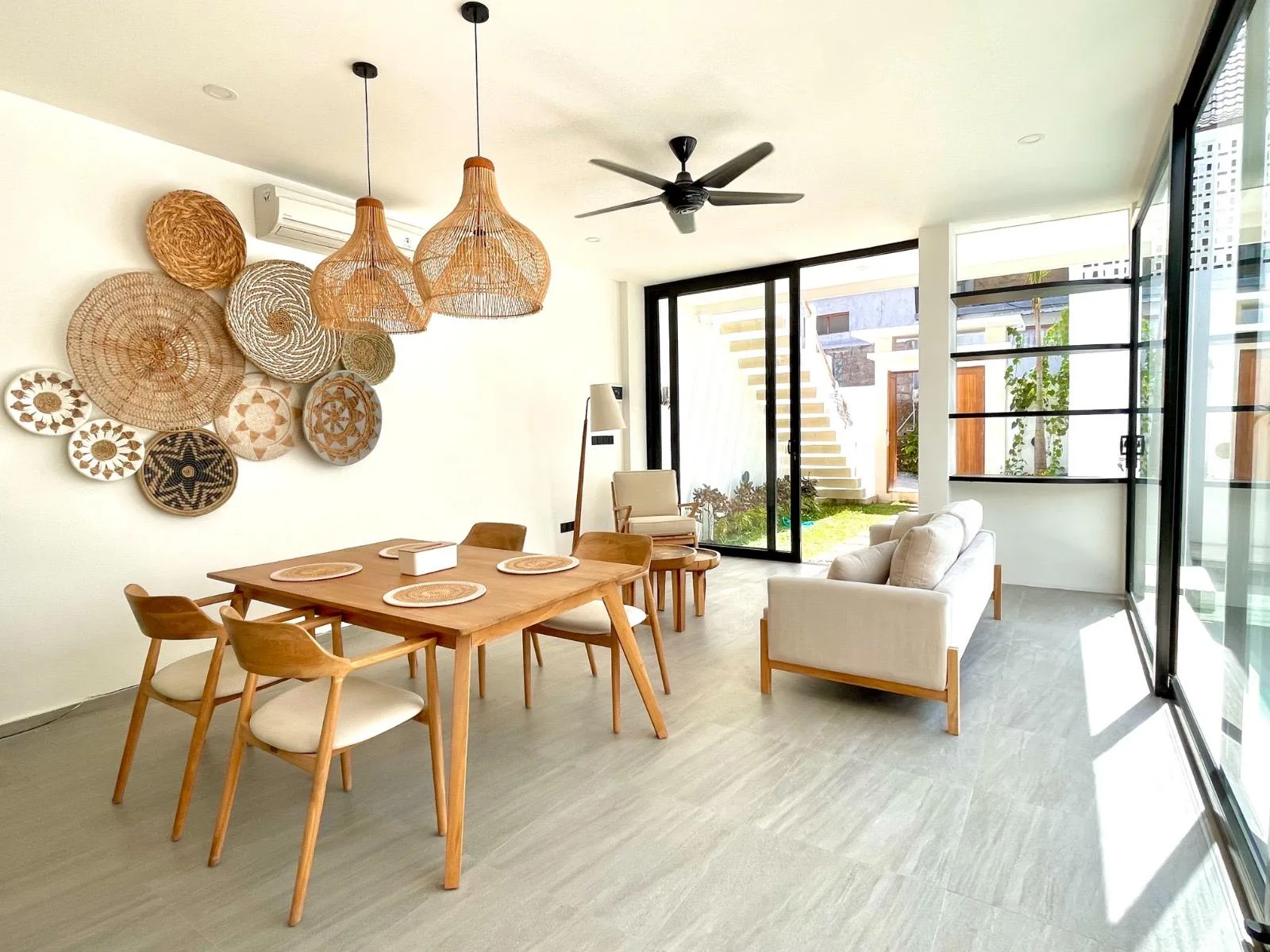 Modern 2 Bedroom Villa in Tumbak Bayuh for Long Stays and Remote Working