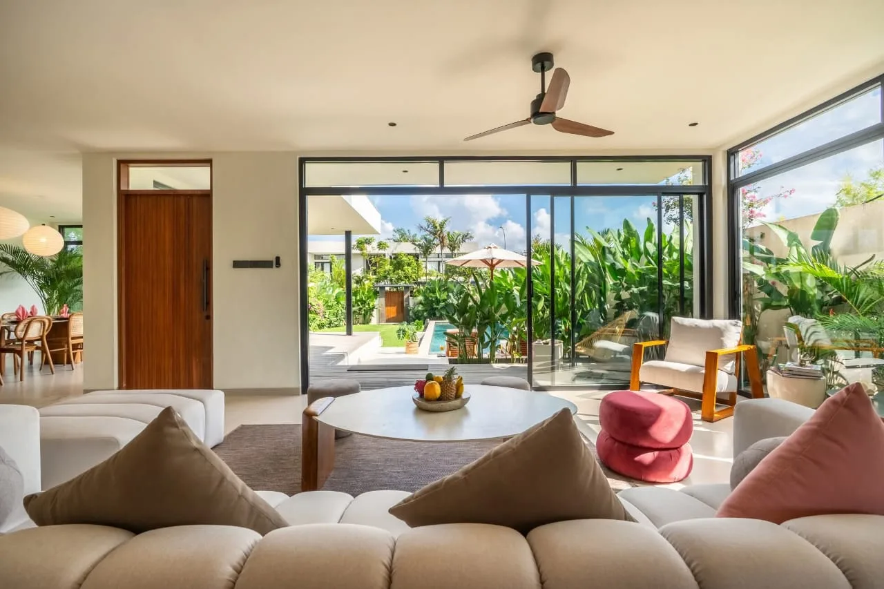 Elegant 3 Bedroom Luxury Villa for Rent in Prime Berawa Canggu