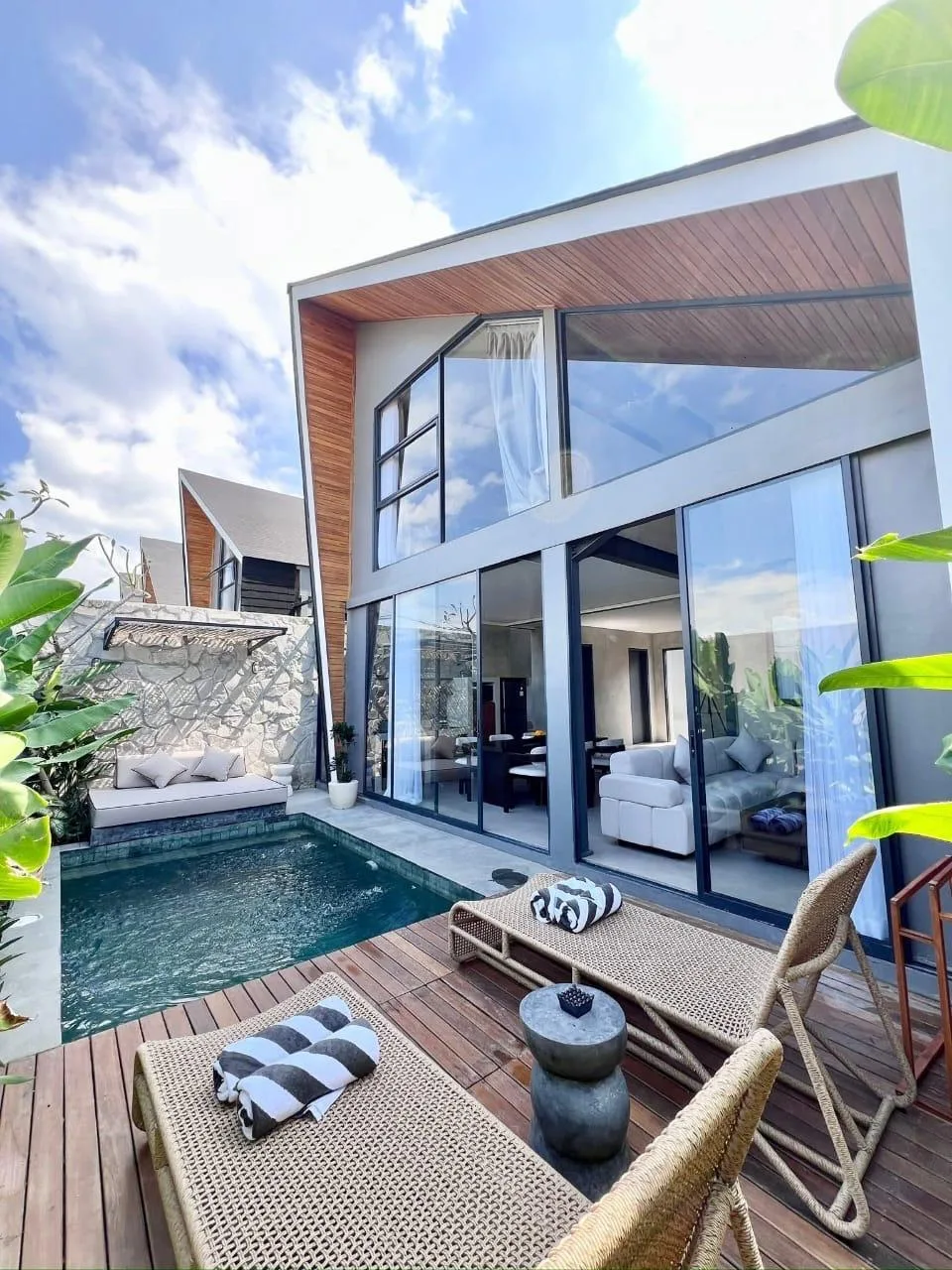 Monthly 2 Bedroom Modern Rental Villa with Jacuzzi in Seseh Bali