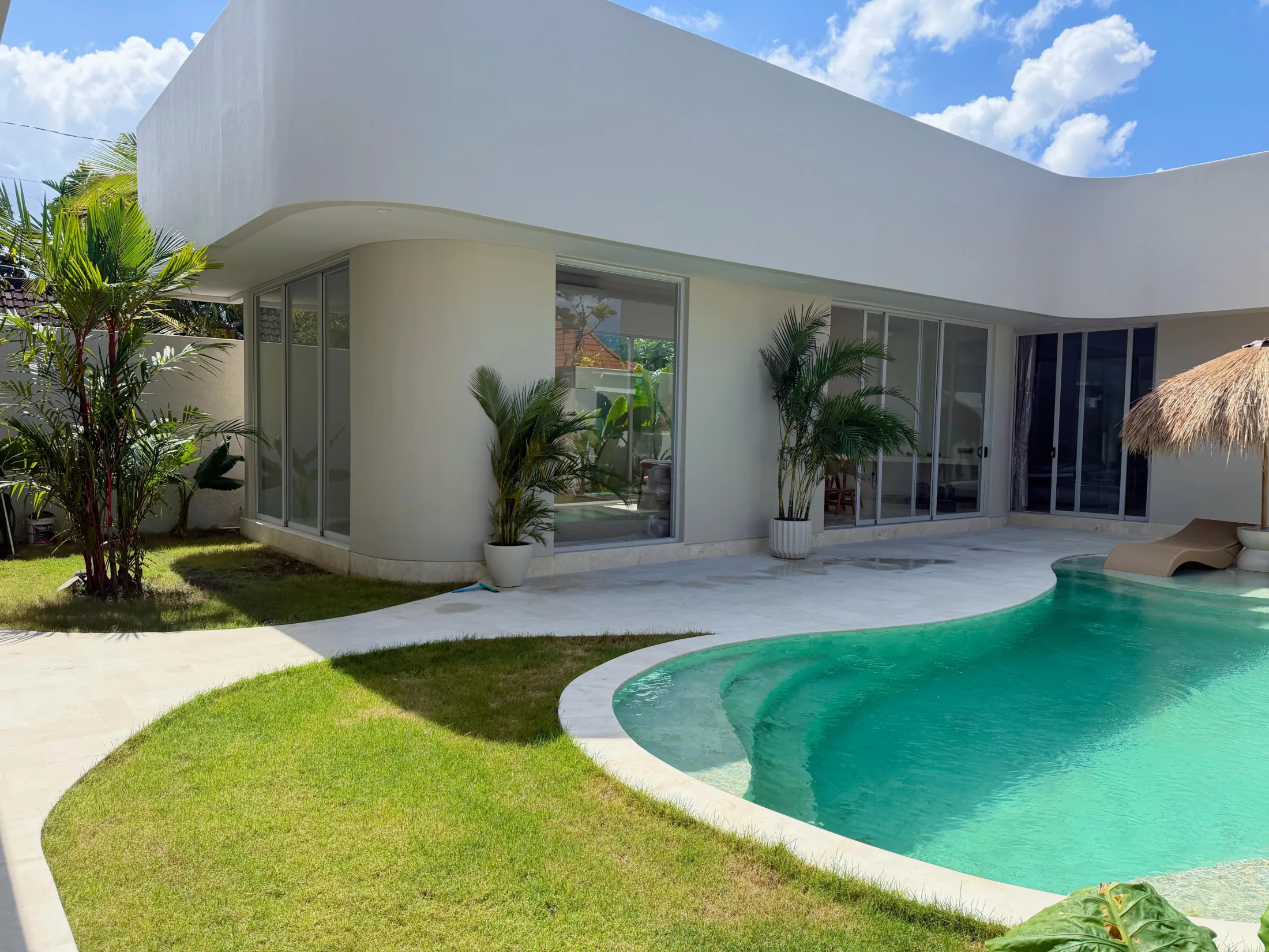 Charming 3 Bedroom Villa for Rent in Prime Pererenan Pantai Lima
