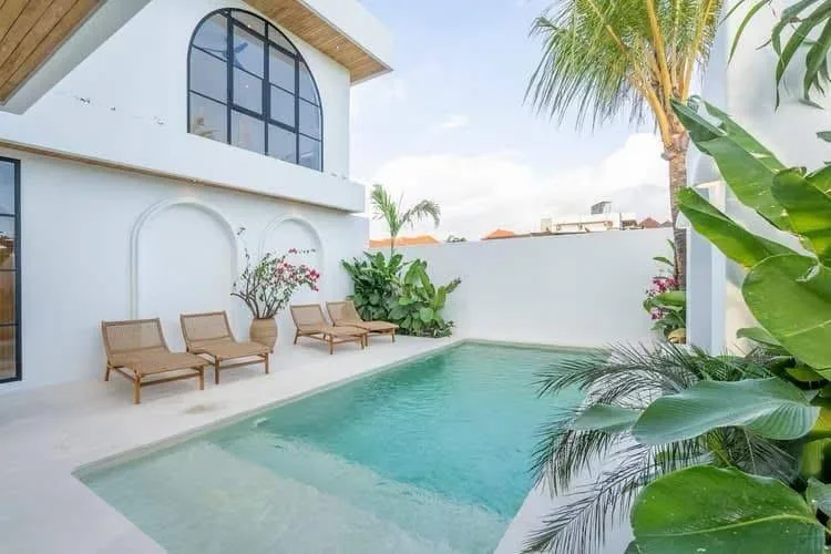 Seseh Munggu 3-Bedroom Villa: Modern Monthly Rental for a Wellness and Yoga Lifestyle