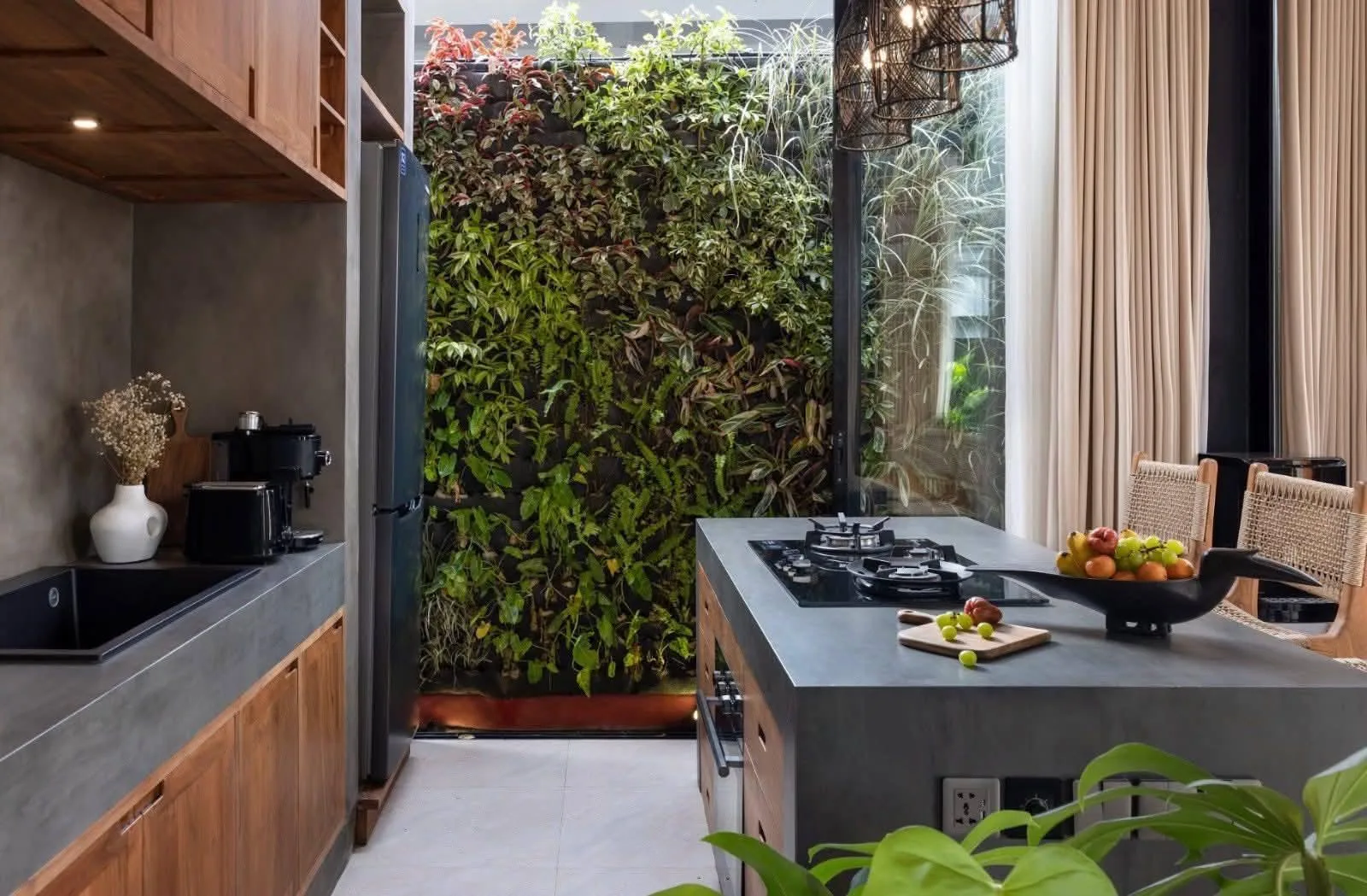Monthly Luxury 2 Bedroom Loft Rental Villa in Padonan Canggu