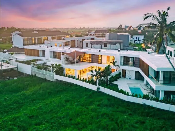 Brand New 3 Bedroom Luxury Villa for Rent in Babakan Canggu